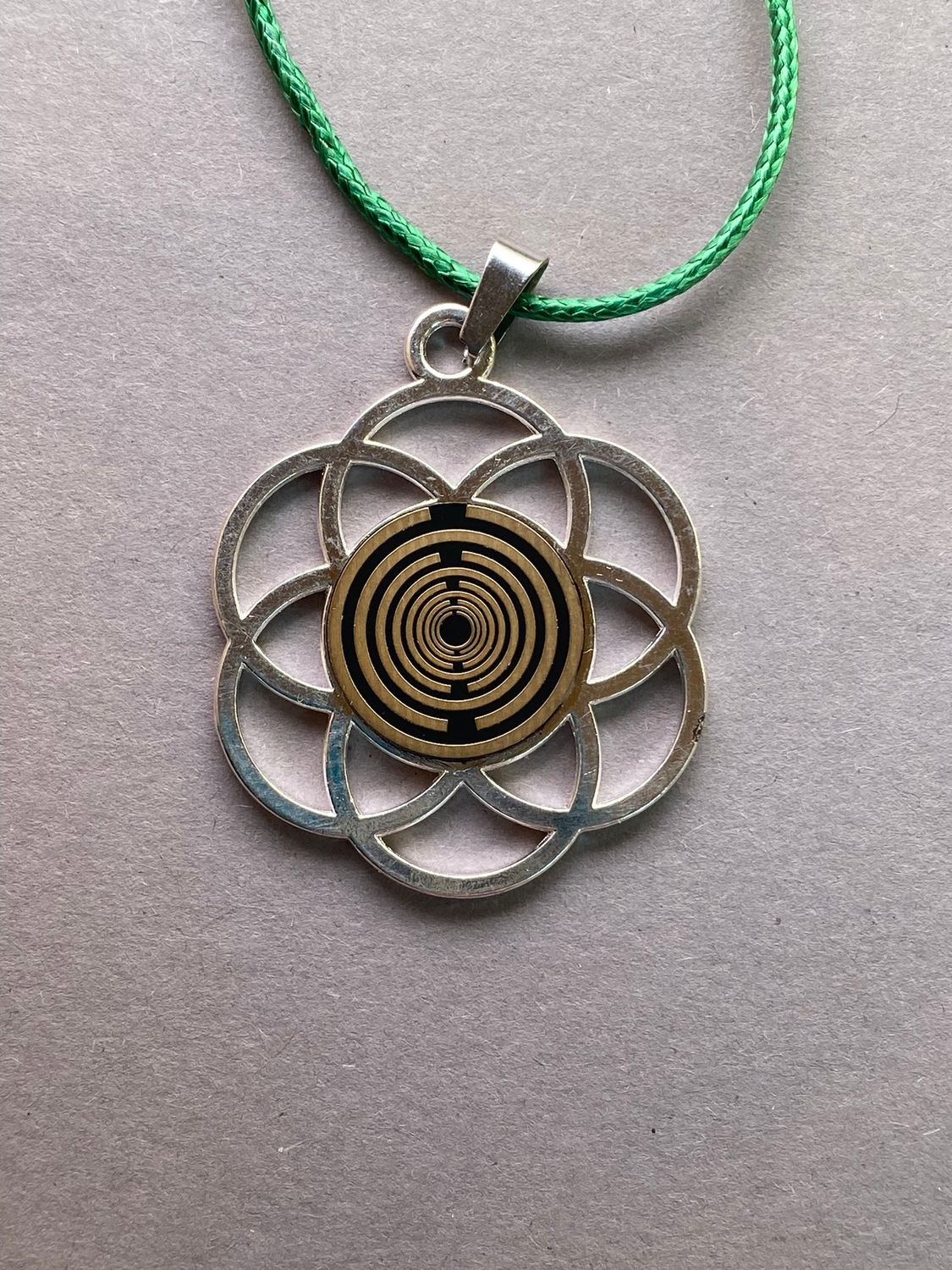 Amulett – Samen des Lebens – Lakhovsky MWO – Lakhovsky MWO – nachtschwarz – Produktansicht 1