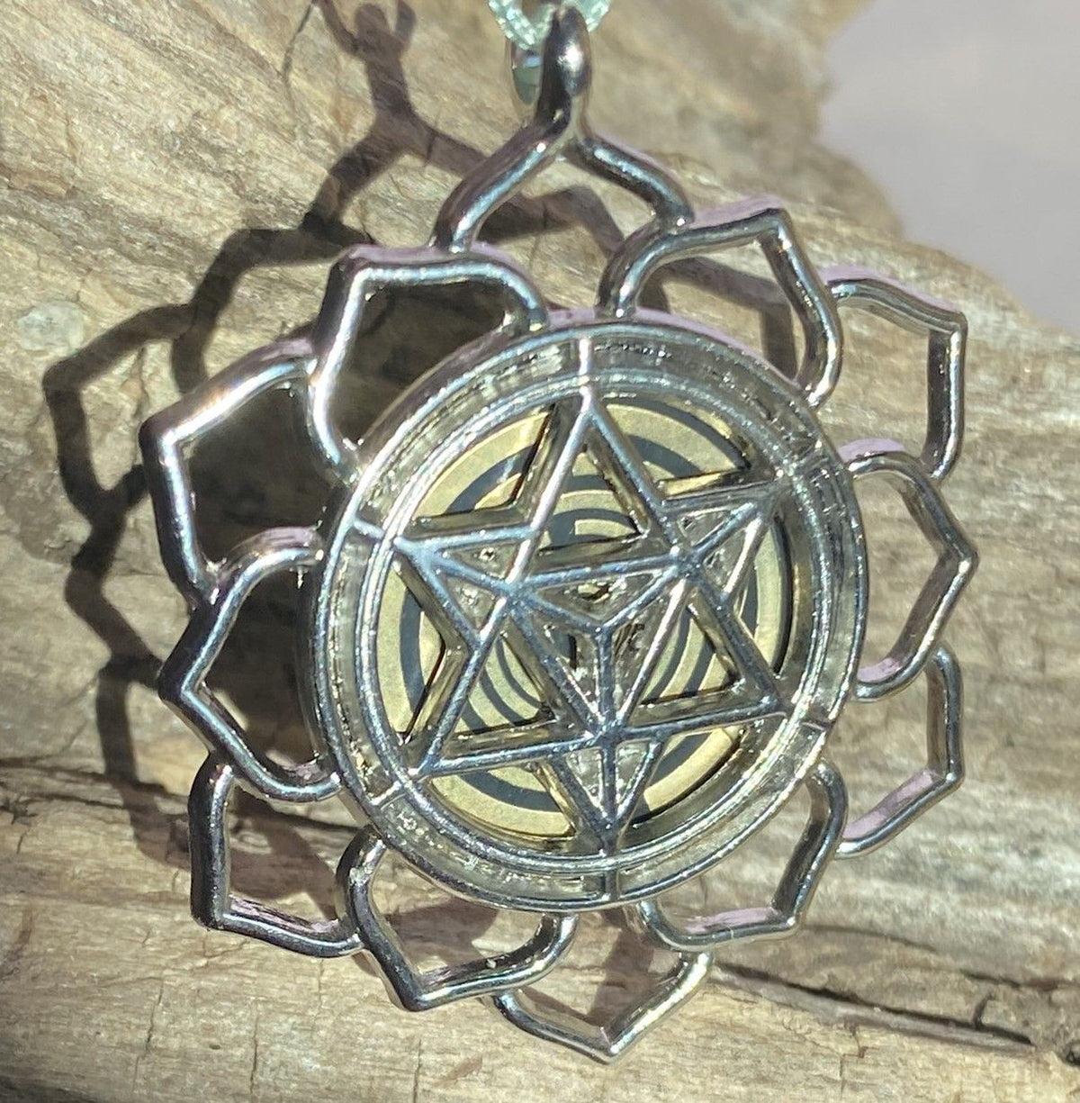 Amulett – Merkaba Kreis – Lakhovsky MWO – Lakhovsky MWO + Merkaba – nachtschwarz – Produktansicht 1