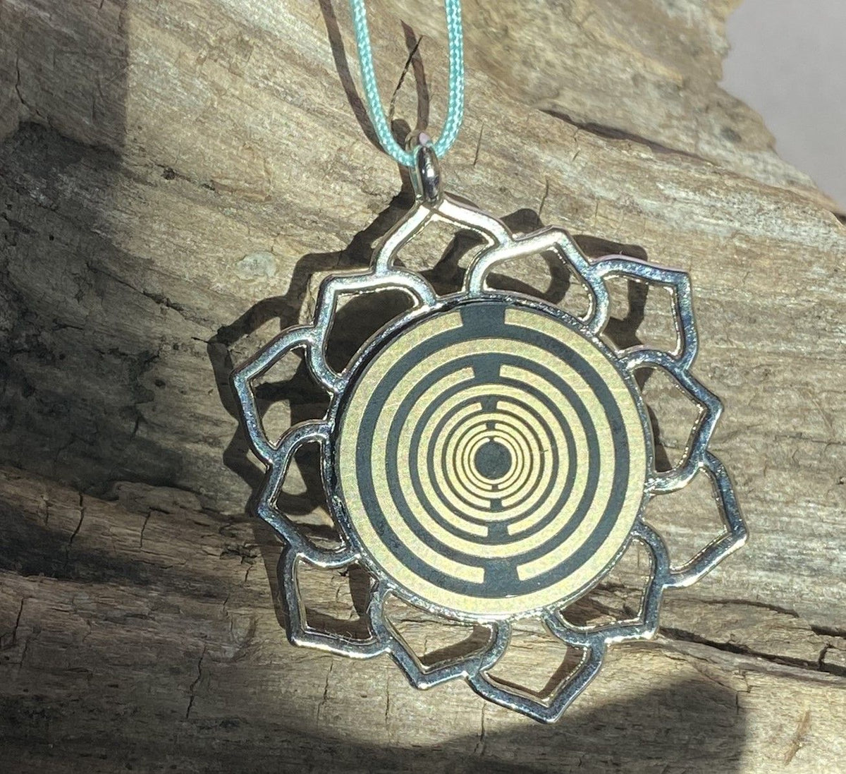 Amulett – Merkaba Kreis – Lakhovsky MWO – Lakhovsky MWO + Merkaba – nachtschwarz – Produktansicht 1