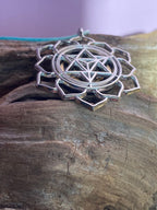 Amulett – Merkaba Kreis – Lakhovsky MWO – Lakhovsky MWO + Merkaba – nachtschwarz – Produktansicht 1