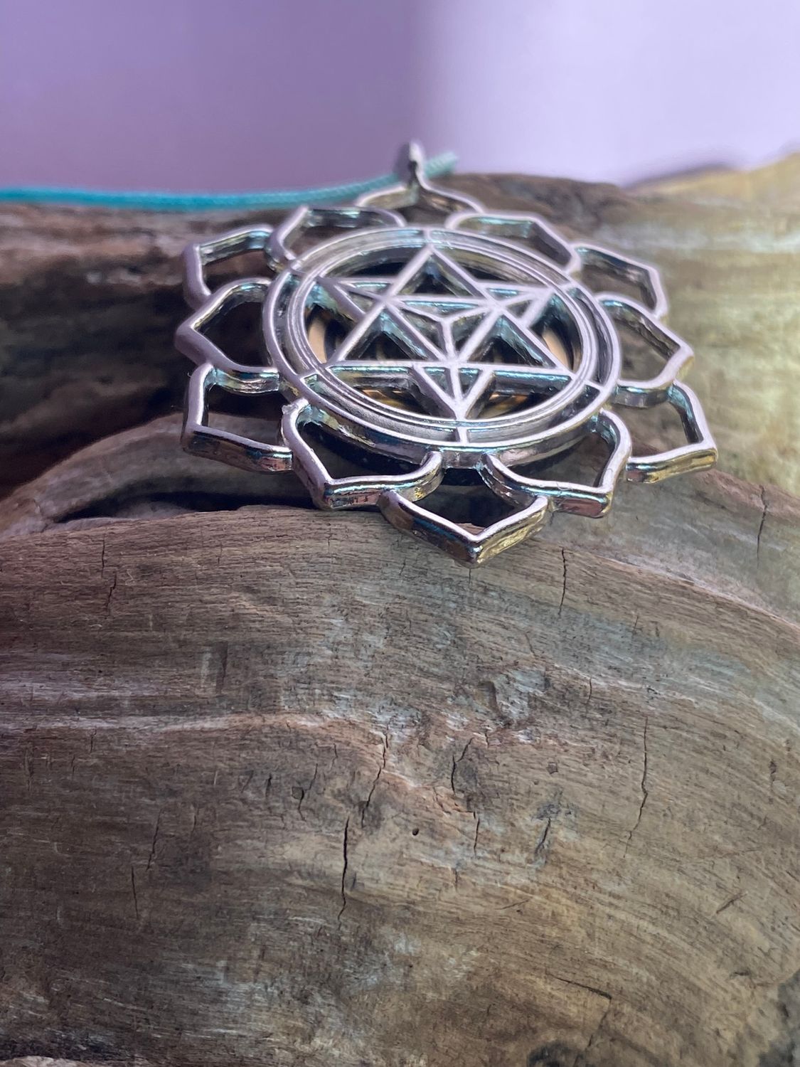 Amulett – Merkaba Kreis – Lakhovsky MWO – Lakhovsky MWO + Merkaba – nachtschwarz – Produktansicht 1