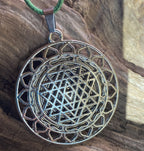 Amulett – Sri Yantra – Vector Equilibrium+ – Sri Yantra + Vector Equilibrium – nachtschwarz – Produktansicht 1