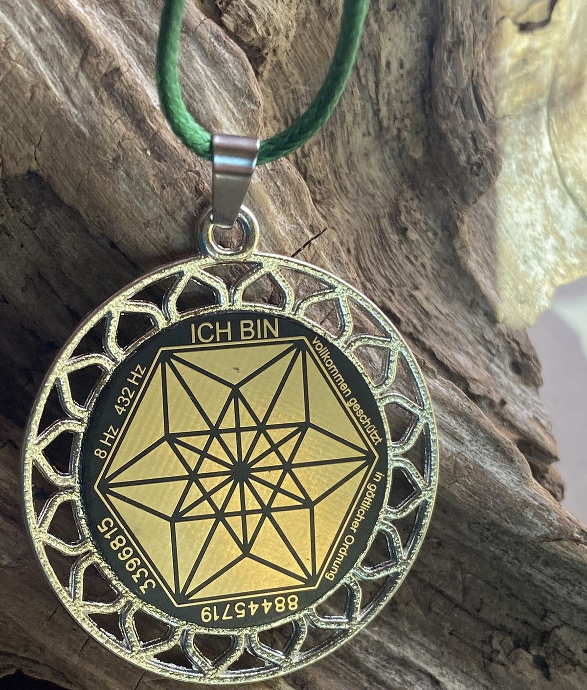 Amulett – Sri Yantra – Vector Equilibrium+ – Sri Yantra + Vector Equilibrium – nachtschwarz – Produktansicht 1