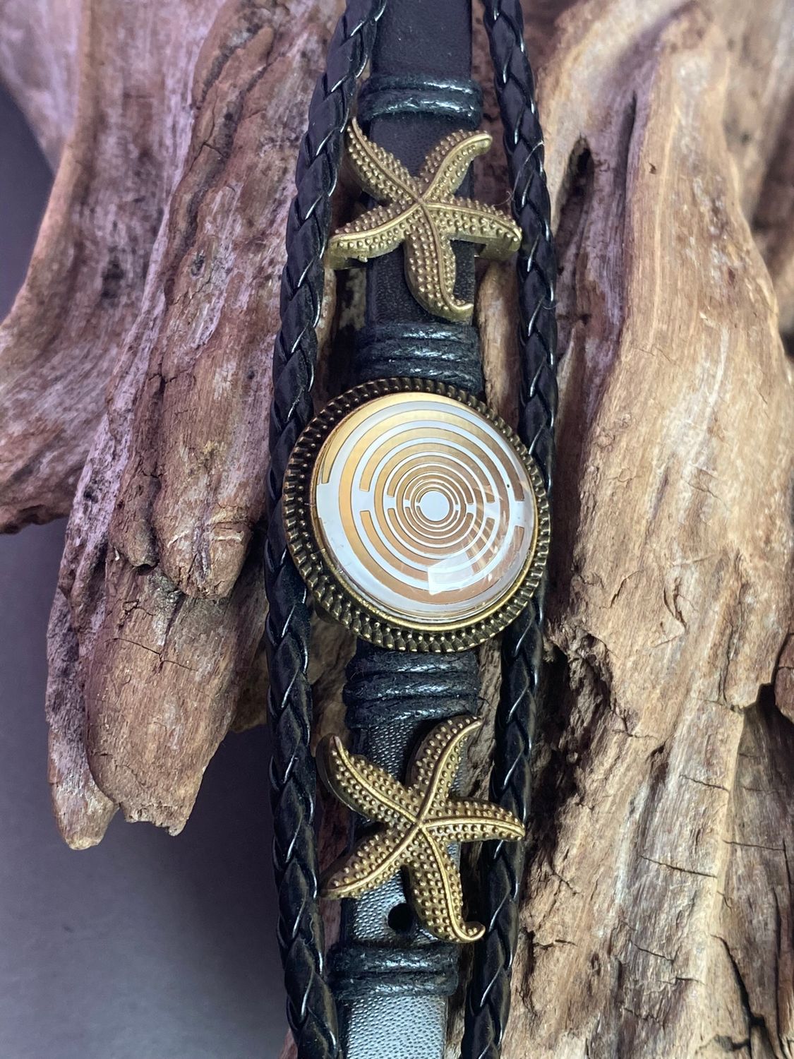 Armband-mehrsträngig, Seestern, schwarz, Symbol Lakhovsky MWO Schwingkreis Oszillator Antenne (stromlos), weiße Disc gold legiert + Kupfer unterlegt ca. 18 mm hinter Glas, Druckknopf Verschluss