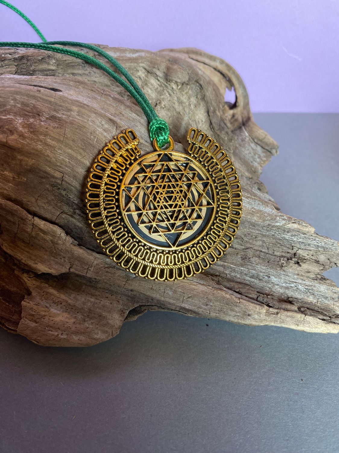 Amulett – bronzefarben, Sri Yantra – Lakhovsky MWO – Produktansicht 1