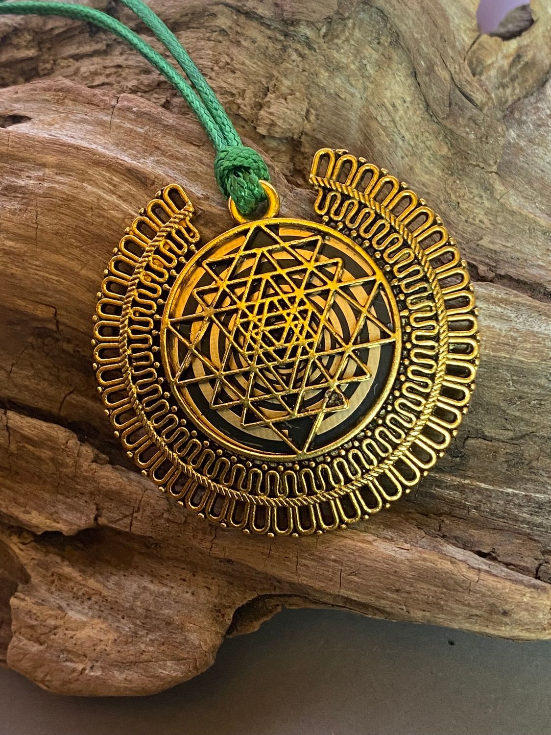 Amulett – bronzefarben, Sri Yantra – Lakhovsky MWO – Produktansicht 1