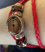 Armband-mehrsträngig, rot ,mit 2x Wechseldruckknopf,Symbol Lakhovsky MWO Schwingkreis Oszillator Antenne (stromlos), Wechsel Disc ca. 18 mm hinter Glas
