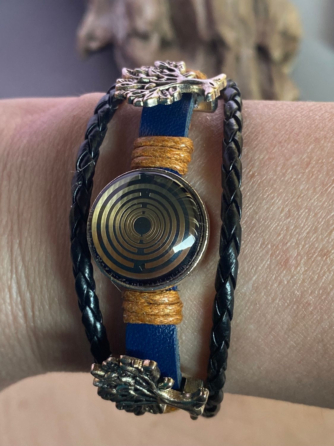 Armband-mehrsträngig, Baum des Lebens, blau, Symbol Lakhovsky MWO Schwingkreis Oszillator Antenne (stromlos), schwarze Disc gold legiert + Kupfer unterlegt ca. 18 mm hinter Glas, Einhak Verschluss