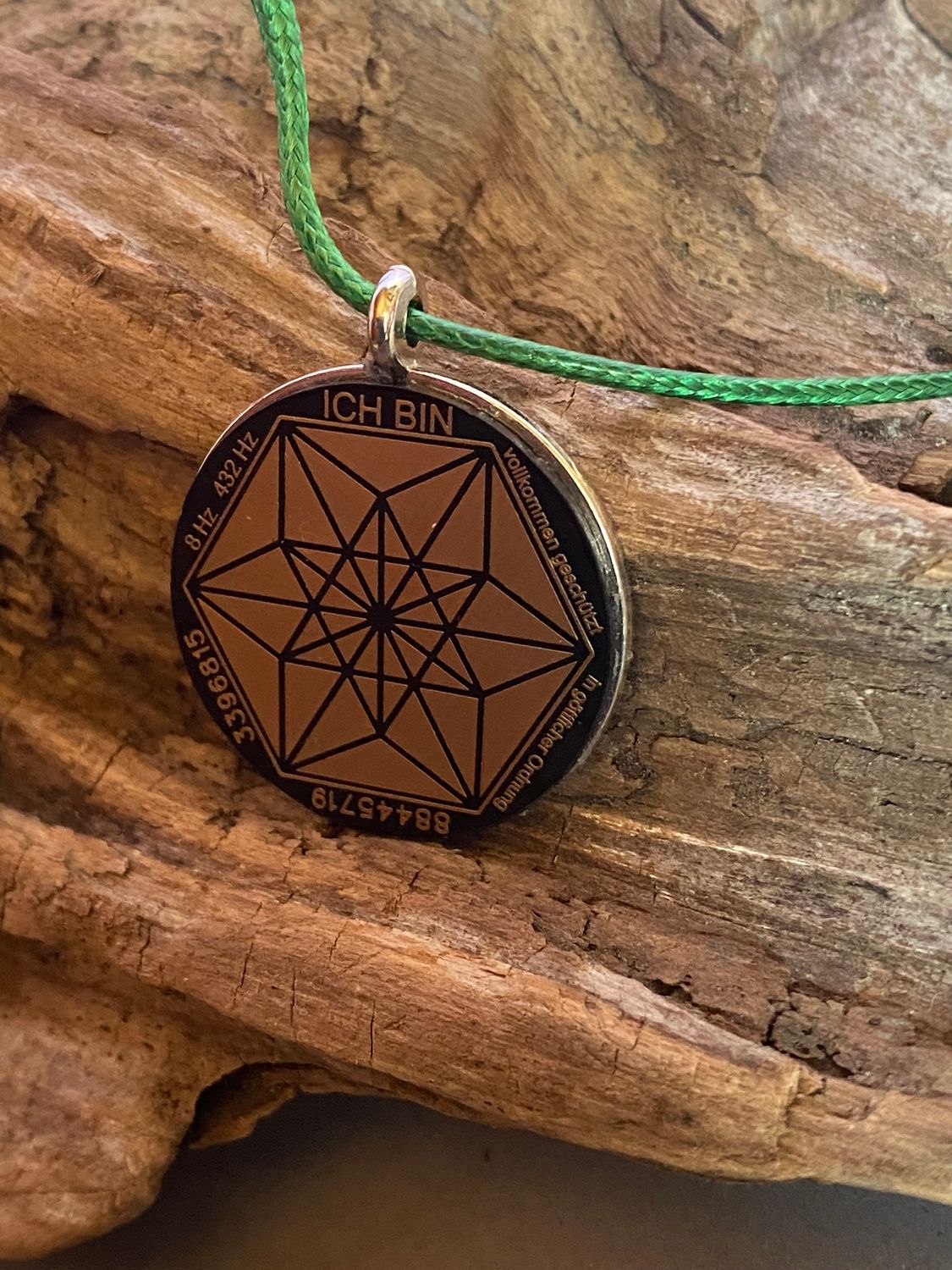 Amulett – Fassung Blume des Lebens – Bifilar / Fermat + Vector Equilibrium – 30 mm / goldlegiert / nachtschwarz – Produktansi