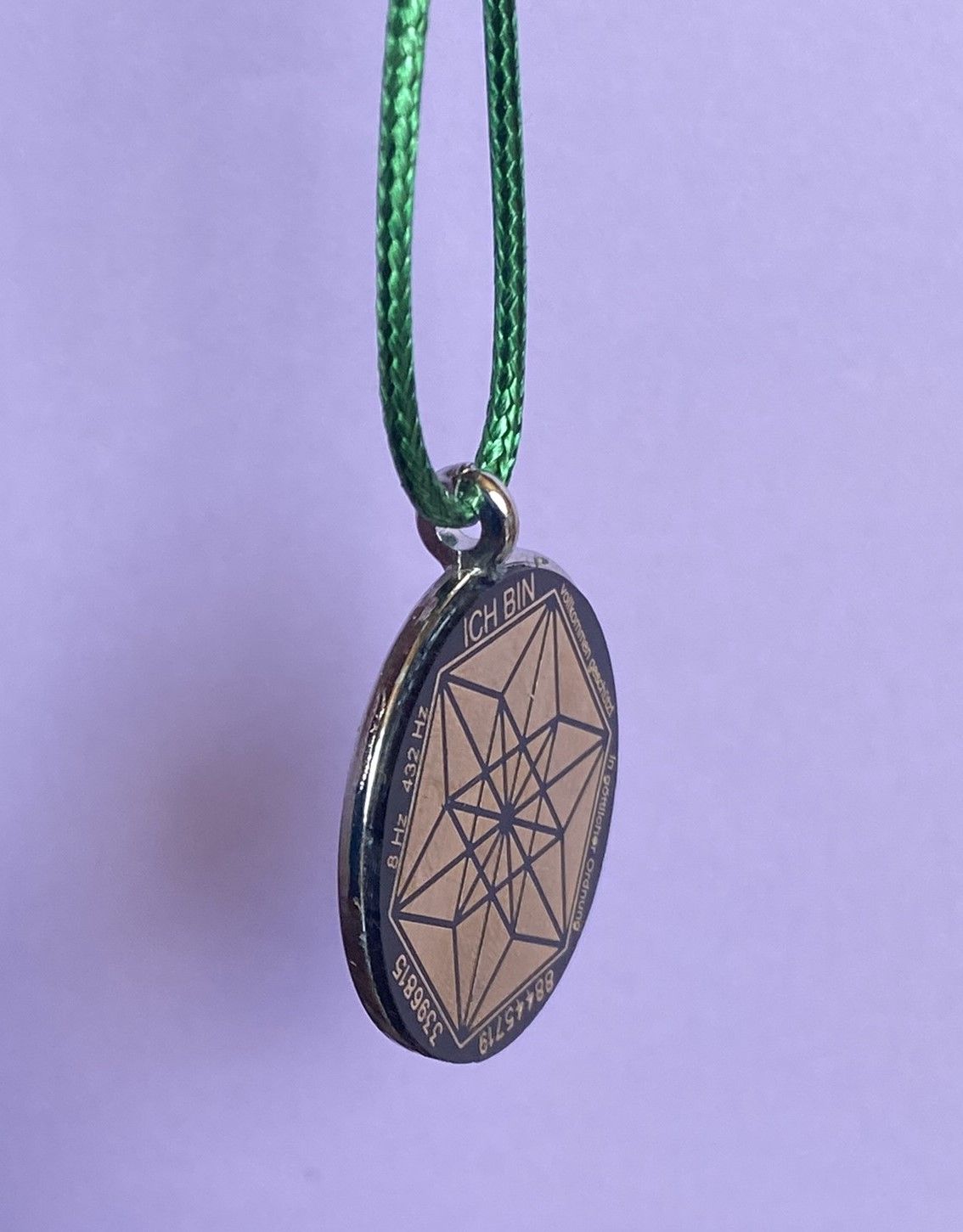 Amulett – Fassung Blume des Lebens – Bifilar / Fermat + Vector Equilibrium – 30 mm / goldlegiert / nachtschwarz – Produktansi