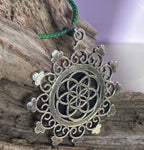 Amulett – Samen des Lebens – Sri Yantra – – Sri Yantra – 25 mm / nachtschwarz – Produktansicht 1