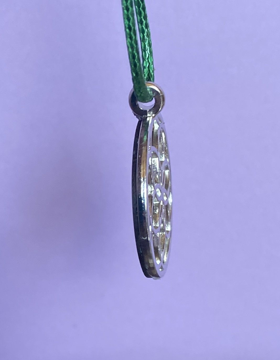 Amulett – Fassung Blume des Lebens – Bifilar / Fermat + Vector Equilibrium – 30 mm / goldlegiert / nachtschwarz – Produktansi