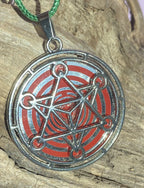 Amulett – Merkaba – Lakhovsky MWO Antenne als – Lakhovsky MWO + Merkaba – 35 mm / zinnlegiert / Fassung – Produktansicht 1