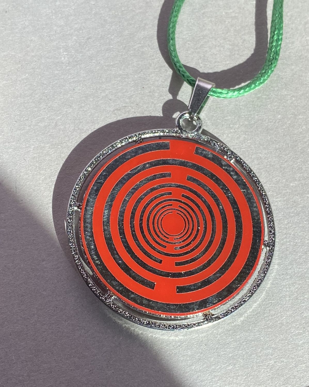 Amulett – Merkaba – Lakhovsky MWO Antenne als – Lakhovsky MWO + Merkaba – 35 mm / zinnlegiert / Fassung – Produktansicht 1