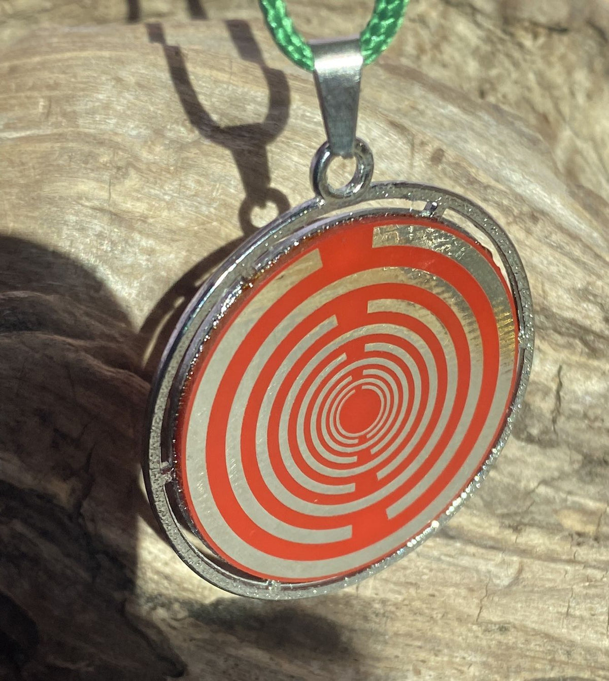 Amulett – Merkaba – Lakhovsky MWO Antenne als – Lakhovsky MWO + Merkaba – 35 mm / zinnlegiert / Fassung – Produktansicht 1
