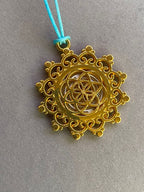 Amulett – Blume des Lebens, Lakhovsky MWOals weißer Coin mit goldlegiert eingearbeitet – Produktansicht 1