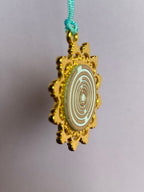 Amulett – Blume des Lebens, Lakhovsky MWOals weißer Coin mit goldlegiert eingearbeitet – Produktansicht 1