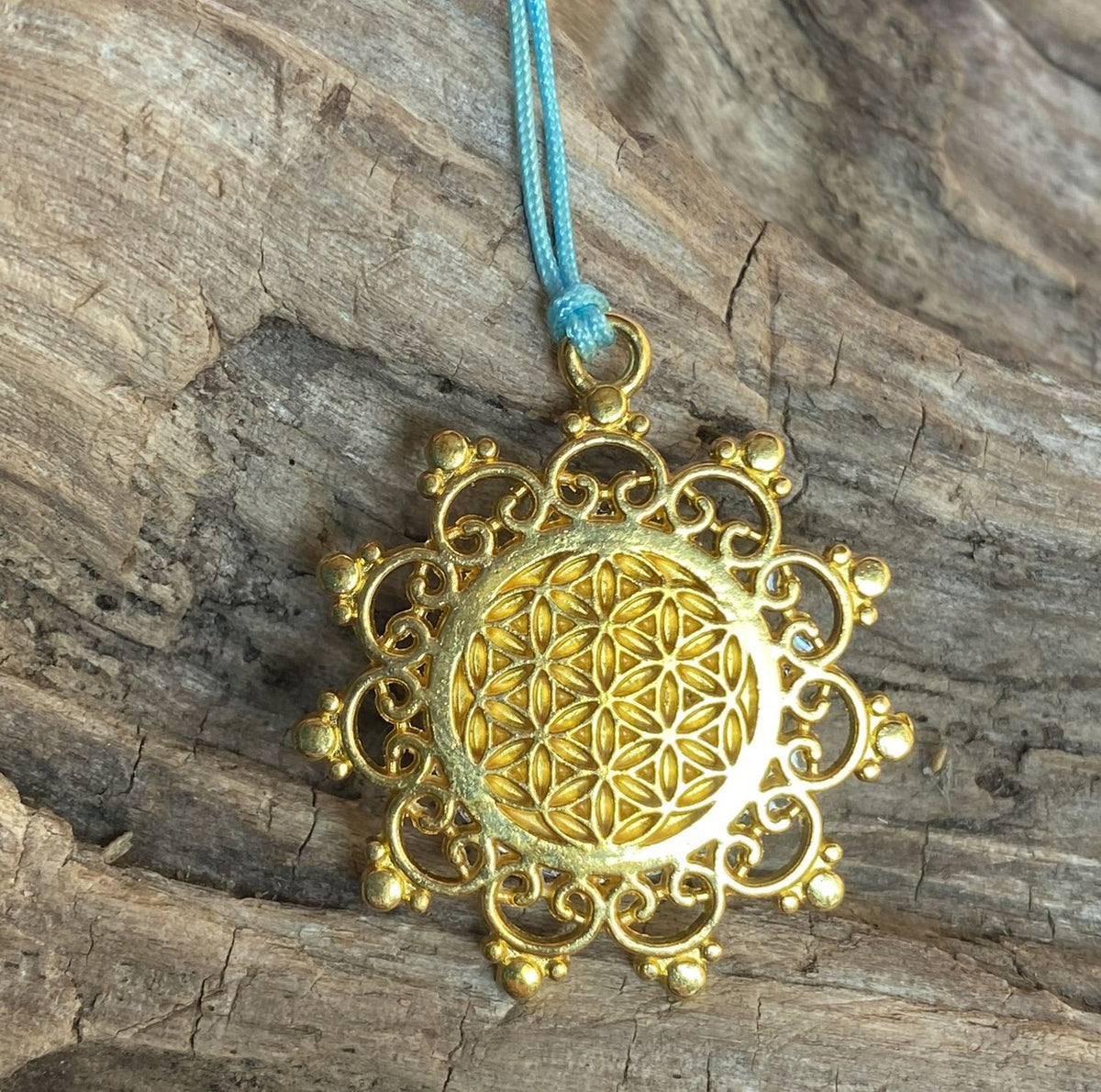 Amulett – Blume des Lebens, Lakhovsky MWOals schwarzer Coin mit goldlegiert eingearbeitet – Produktansicht 1