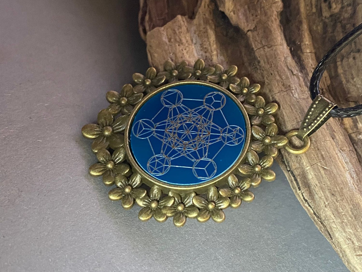 Amulett – bronzefarben, Metatron, Disc in blau 25 mm, zinnlegiert, kupferunterlegt – Produktansicht 1