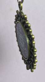 Amulett – bronzefarben, Metatron, Disc in blau 25 mm, zinnlegiert, kupferunterlegt – Produktansicht 1