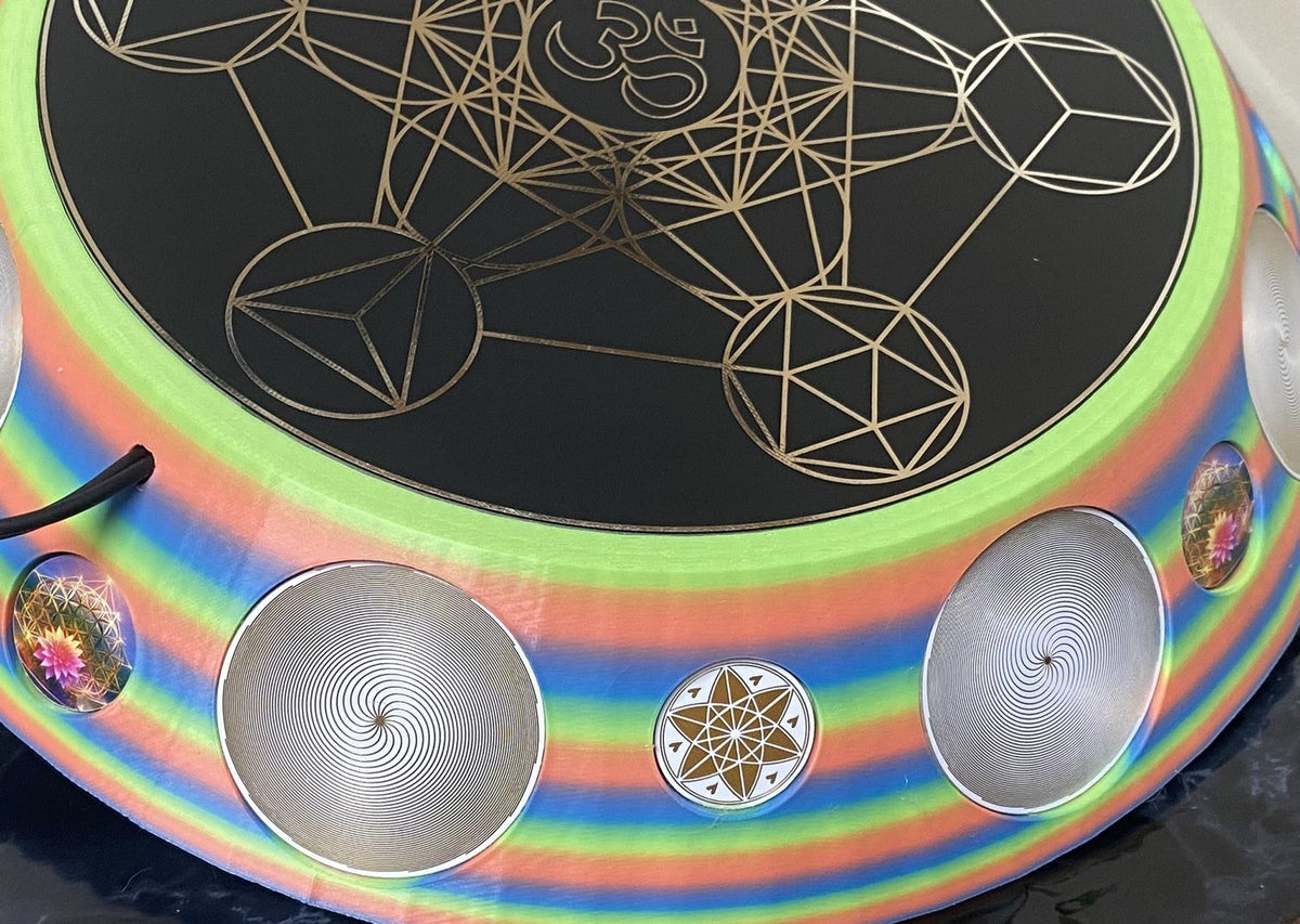 200 mm VibraNex UFO – Einhorn matt, Oberflächenplatte zinnlegiert – Produktansicht 1