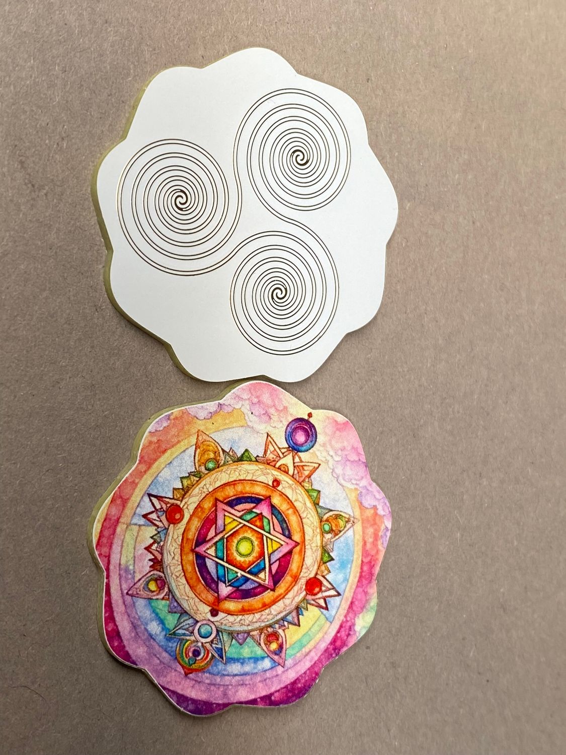 33 mm Discs – Triskele & galaktischer Jahreszeitkreis – Sparset