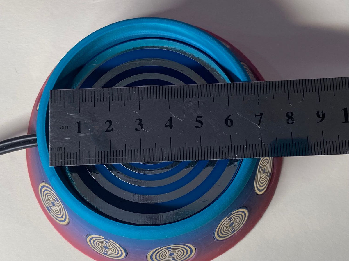 69 mm VibraNex Brunnen – Einhorn matt, Oberflächenplatte zinnlegiert – EINZELSTÜCK – Produktansicht 1