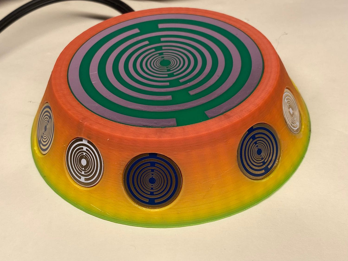 69 mm VibraNex UFO – Einhorn matt, Oberflächenplatte zinnlegiert – EINZELSTÜCK – Produktansicht 1