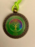 Amulett – bronzefarben, Baum des Lebens, Disc in regenbogenfarbend 25 mm – Produktansicht 1