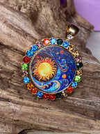 Amulett Glamour – Strassteine, Sonne – Mond – Sterne – Produktansicht 1