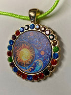 Amulett Glamour – Strassteine, Sonne – Mond – Sterne – Produktansicht 1