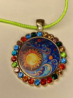 Amulett Glamour – Strassteine, Sonne – Mond – Sterne – Produktansicht 1