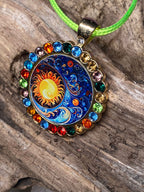 Amulett Glamour – Strassteine, Sonne – Mond – Sterne – Produktansicht 1