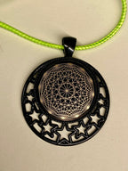Amulett – schwarz, Dodecagram, Disc in schwarz, 25 mm, goldlegiert, kupferunterlegt – Produktansicht 1