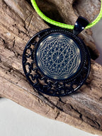 Amulett – schwarz, Dodecagram, Disc in schwarz, 25 mm, goldlegiert, kupferunterlegt – Produktansicht 1
