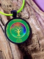 Amulett – schwarz, Baum des Lebens grün, Disc 25 mm – Produktansicht 1