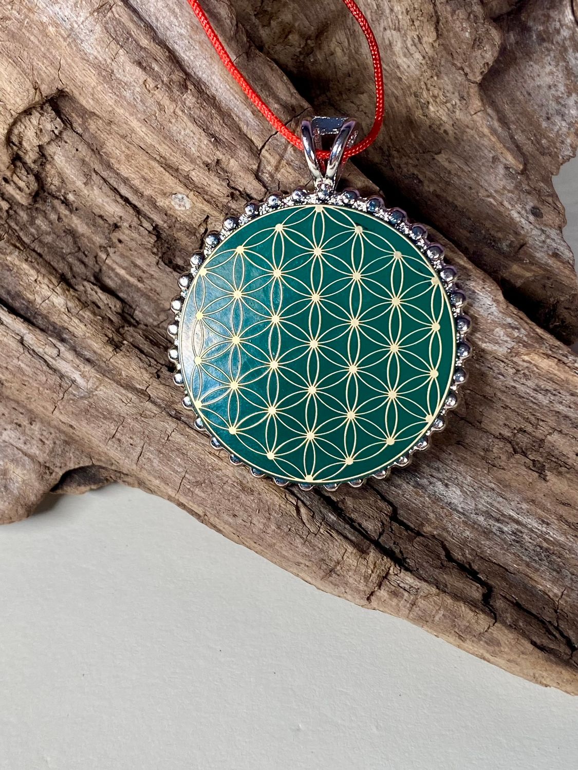 Amulett – Metatron – Blume des Lebens als – Metatron + Blume des Lebens – 32 mm / goldlegiert / Fassung – Produktansicht 1