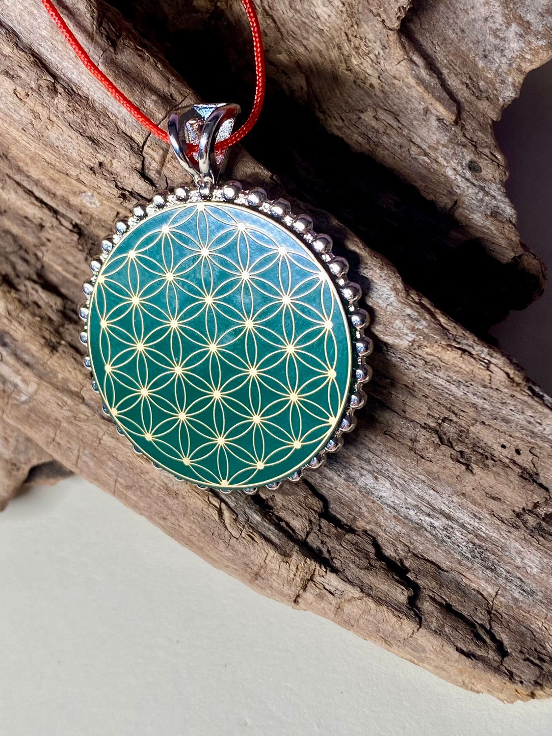 Amulett – Metatron – Blume des Lebens als – Metatron + Blume des Lebens – 32 mm / goldlegiert / Fassung – Produktansicht 1