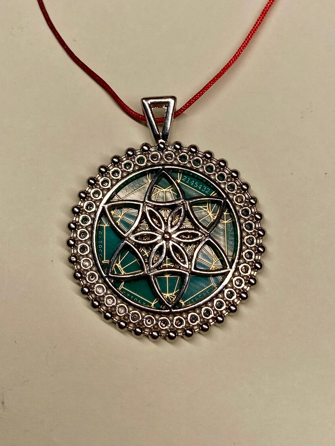 Amulett – Metatron – Blume des Lebens als – Metatron + Blume des Lebens – 32 mm / goldlegiert / Fassung – Produktansicht 1