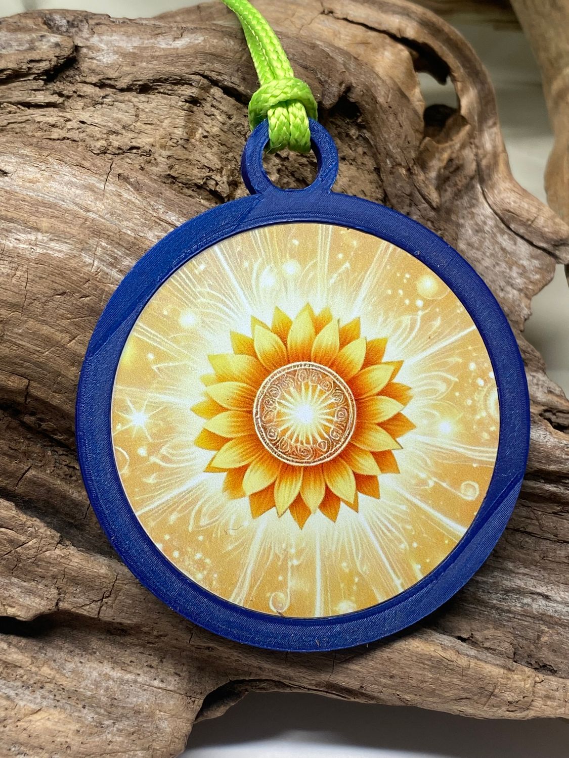 Anhänger Sonnenblume mit PLA Ring (Farbe wählbar) – Produktansicht 12