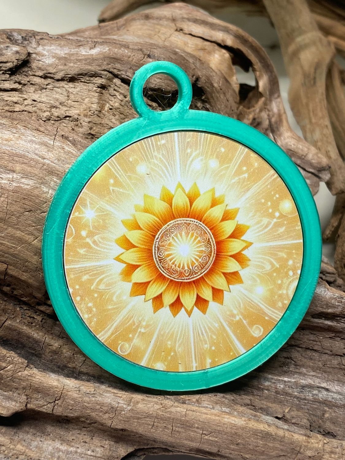 Anhänger Sonnenblume mit PLA Ring (Farbe wählbar) – Produktansicht 10