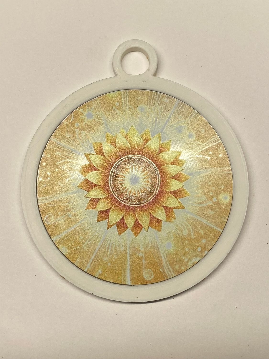 Anhänger Sonnenblume mit PLA Ring (Farbe wählbar) – Produktansicht 18
