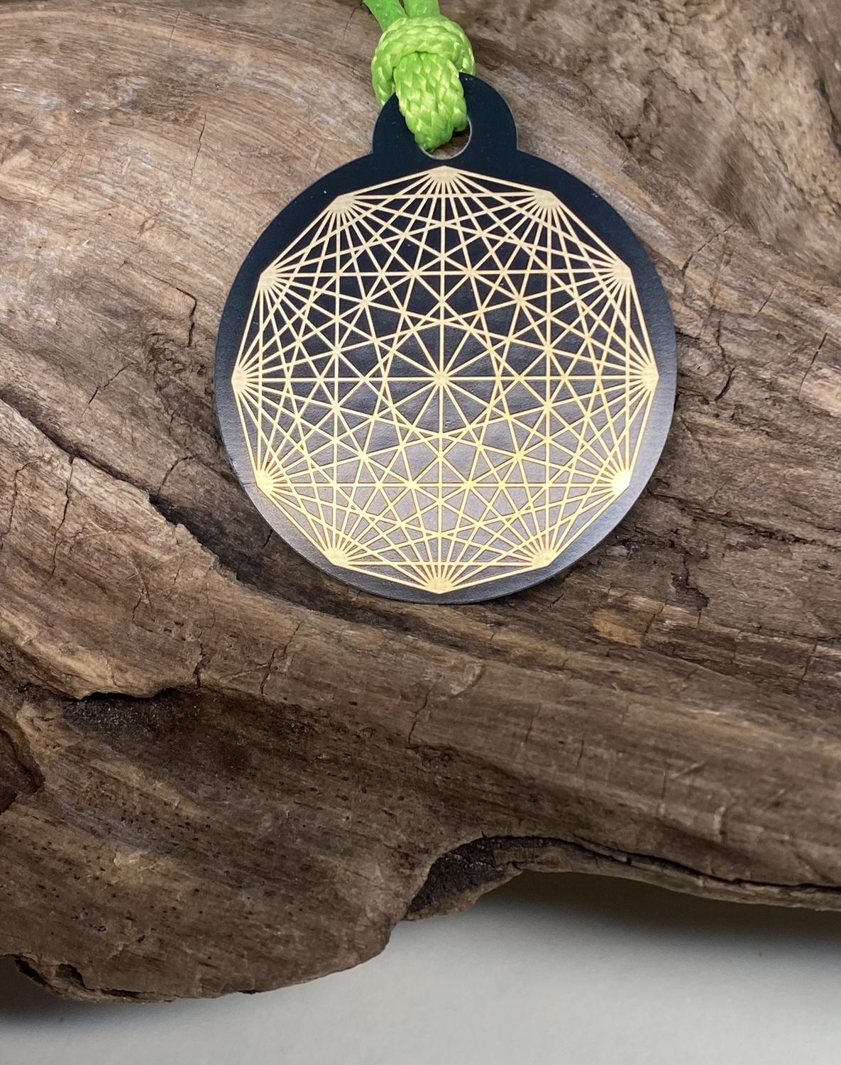 Anhänger Mini Serie rund – Lakhovsky MWOn Symbol Design – Dodecagram, hauchdünn – Produktansicht 1