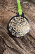 Anhänger Mini Serie rund – Lakhovsky MWOn Symbol Design – Dodecagram, hauchdünn – Produktansicht 1