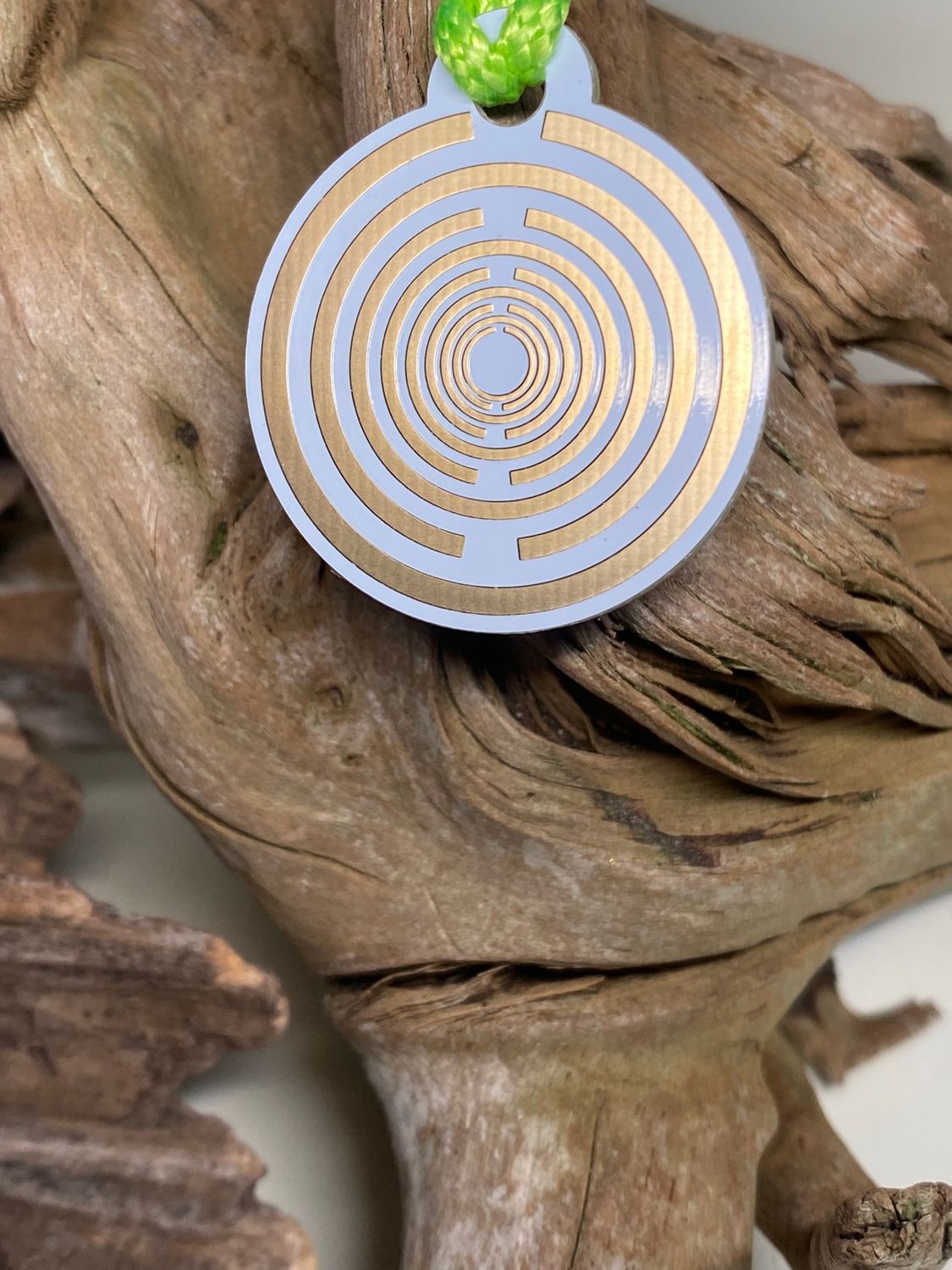 Anhänger Mini Serie rund – Lakhovsky MWOn Symbol Design – Diamant Symbol – Produktansicht 1