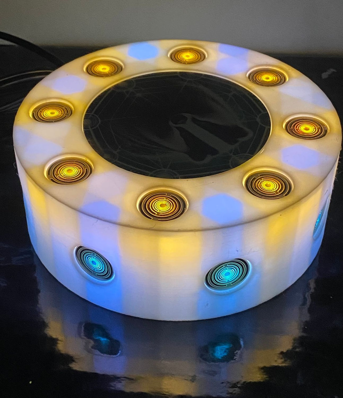 VibraNex LED Krafttier Dachs – LED – & Farbe & Füllung wählbar – Produktansicht 2