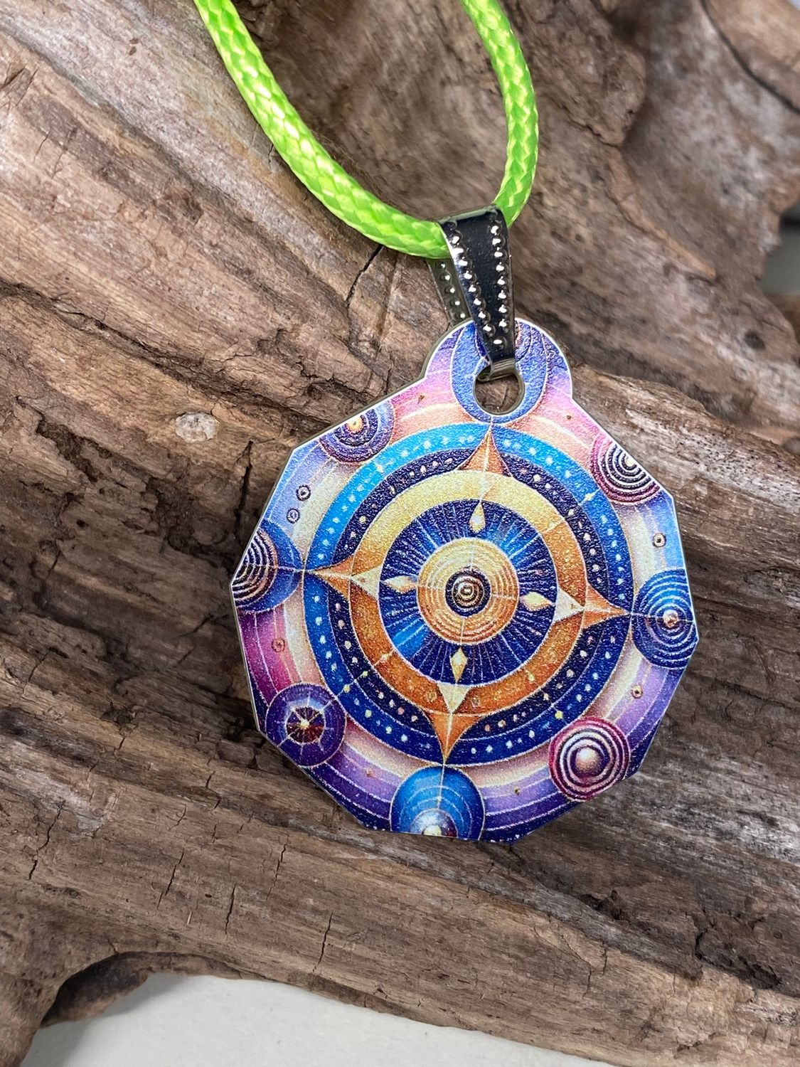 Anhänger Mini Serie eckig – Lakhovsky MWOn Symbol Design – Planeten Frequenz Symbol – Produktansicht 1