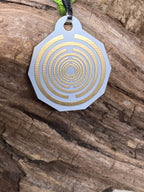 Anhänger Mini Serie eckig – Lakhovsky MWOn Symbol Design – Planeten Frequenz Symbol – Produktansicht 1