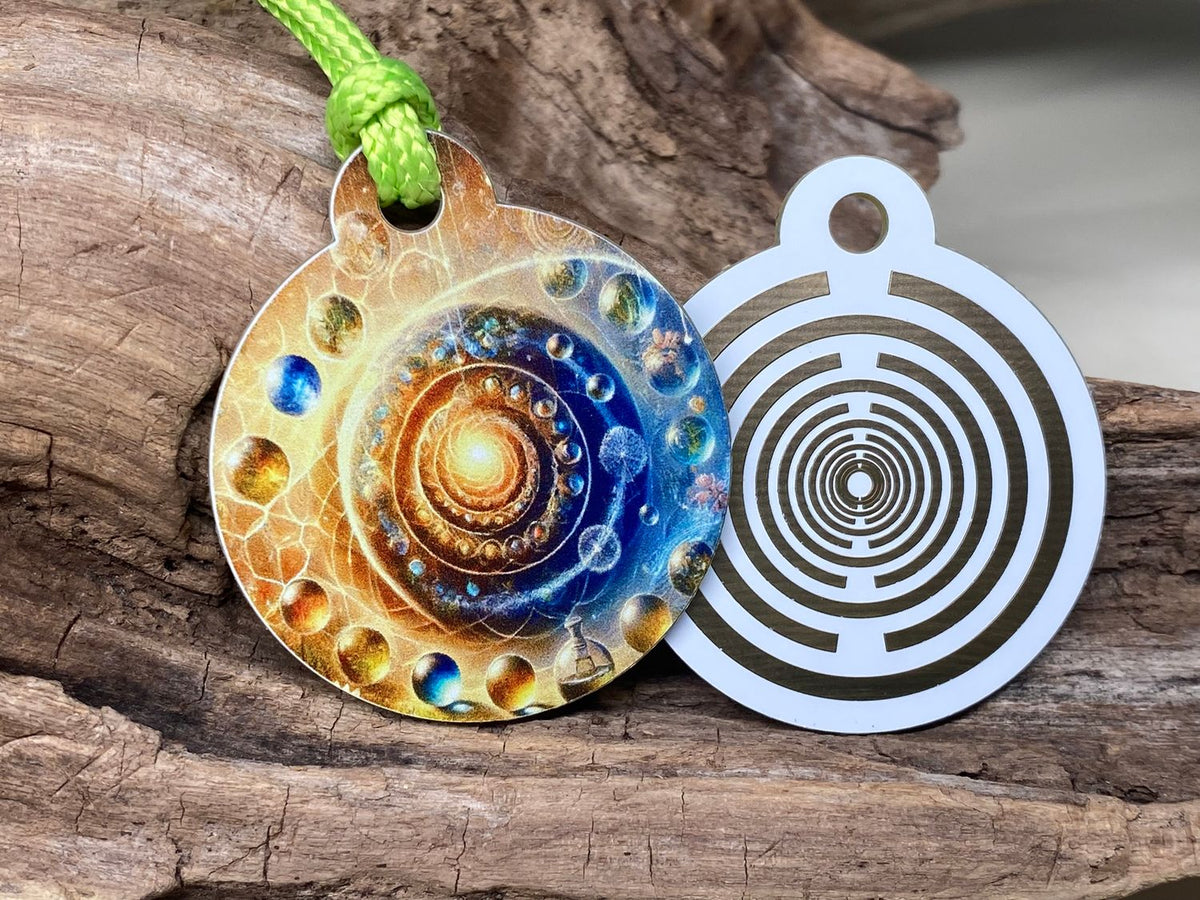 Anhänger Mini Serie rund – Lakhovsky MWOn Symbol Design – kosmischer Frequenz Symbolart – Produktansicht 1