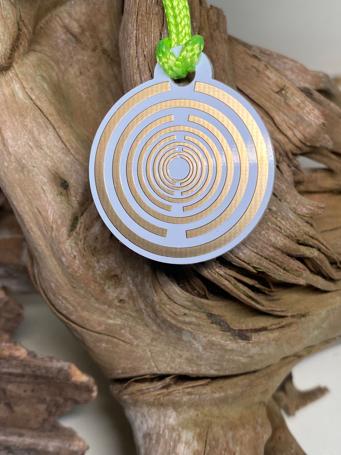 Anhänger Mini Serie rund – Lakhovsky MWOn Symbol Design – Diamant Symbol – Produktansicht 1